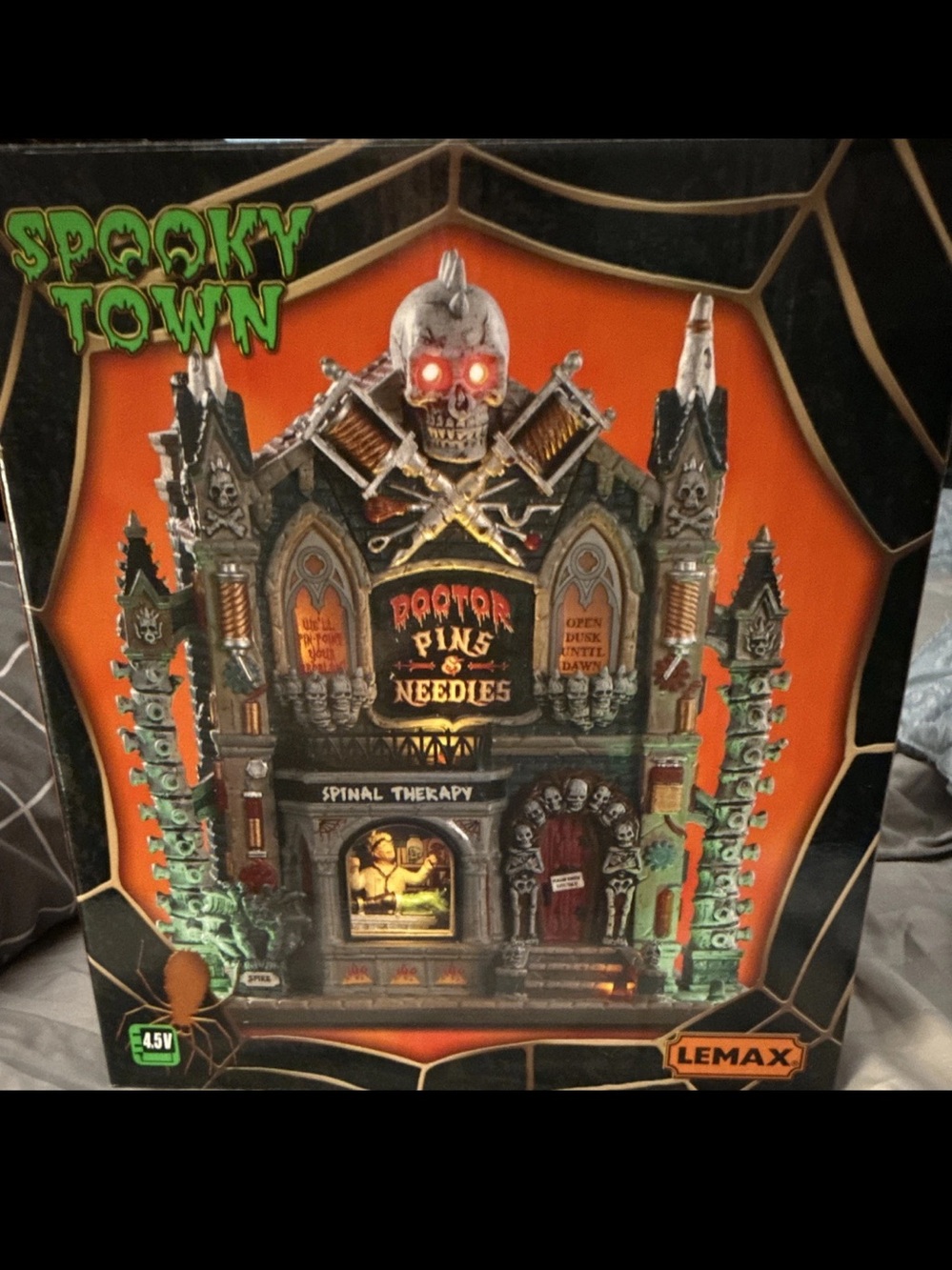 lots and lots of spooky season!!!